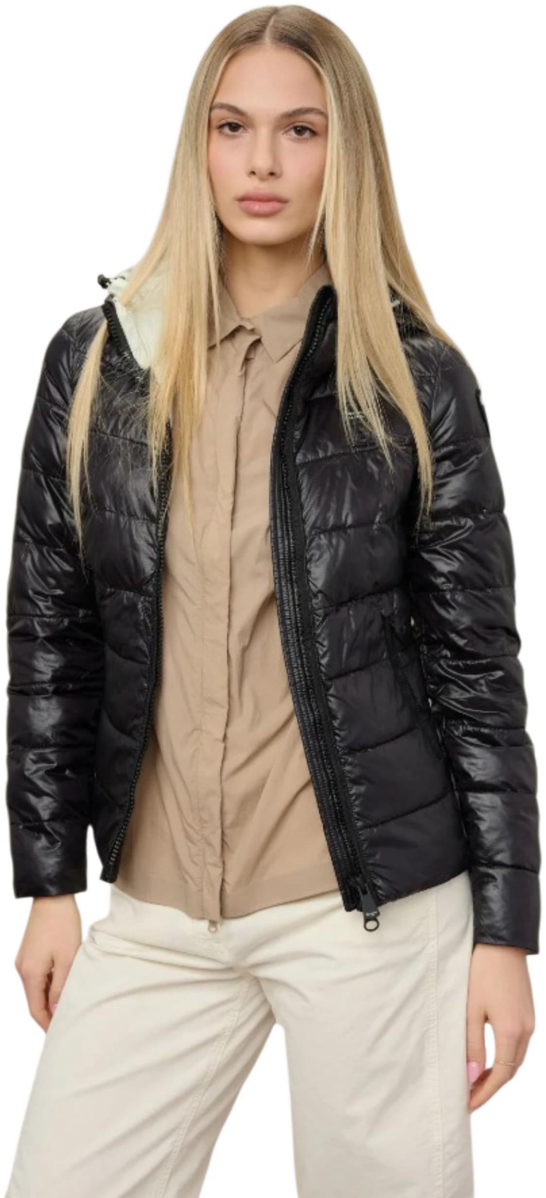 Blauer.  Women Blazer